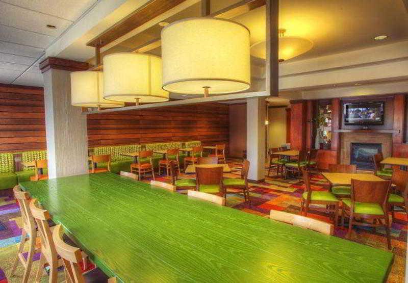 费尔弗耶德旅馆及套房酒店－拉皮德城 外观 照片