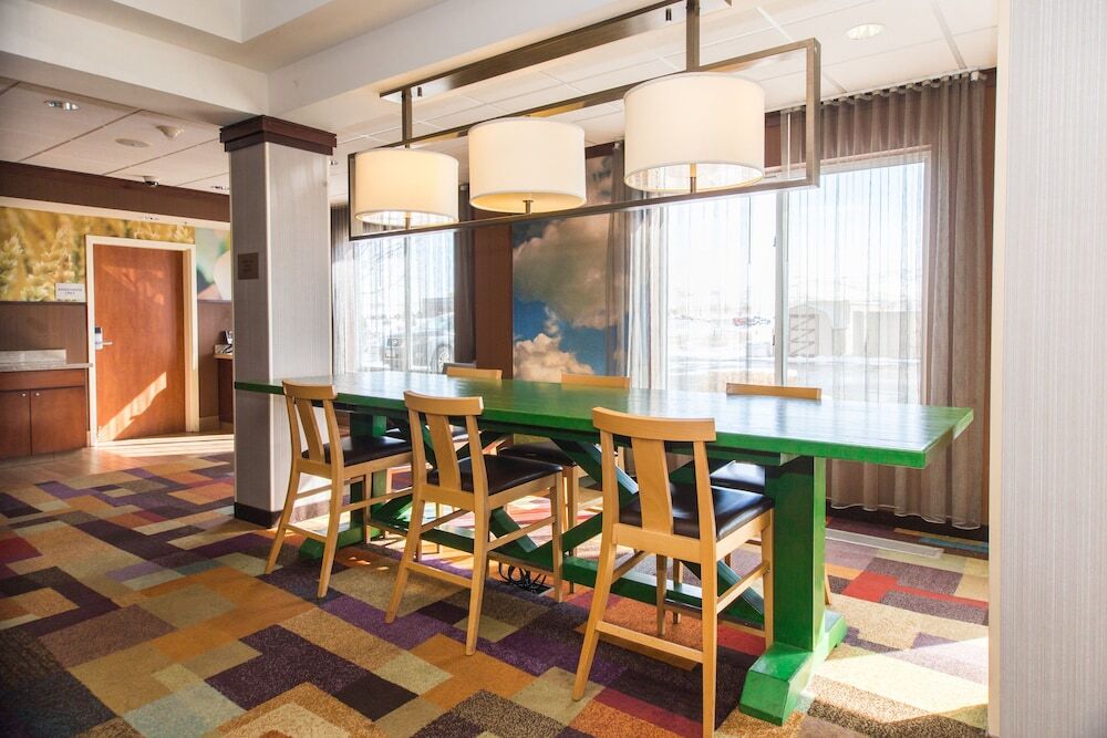 费尔弗耶德旅馆及套房酒店－拉皮德城 外观 照片
